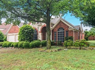 621 Candle Meadow Blvd, Desoto, TX 75115