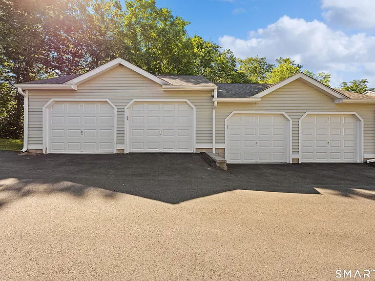6 Cypress Ln #2 — Photo 30