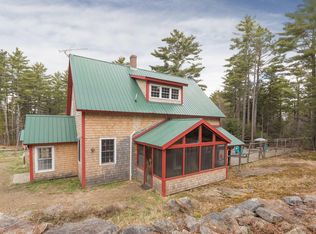 819 Camden Rd, Hope, ME 04847