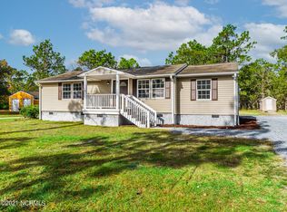 901 Cardinal Rd, Southport, NC 28461