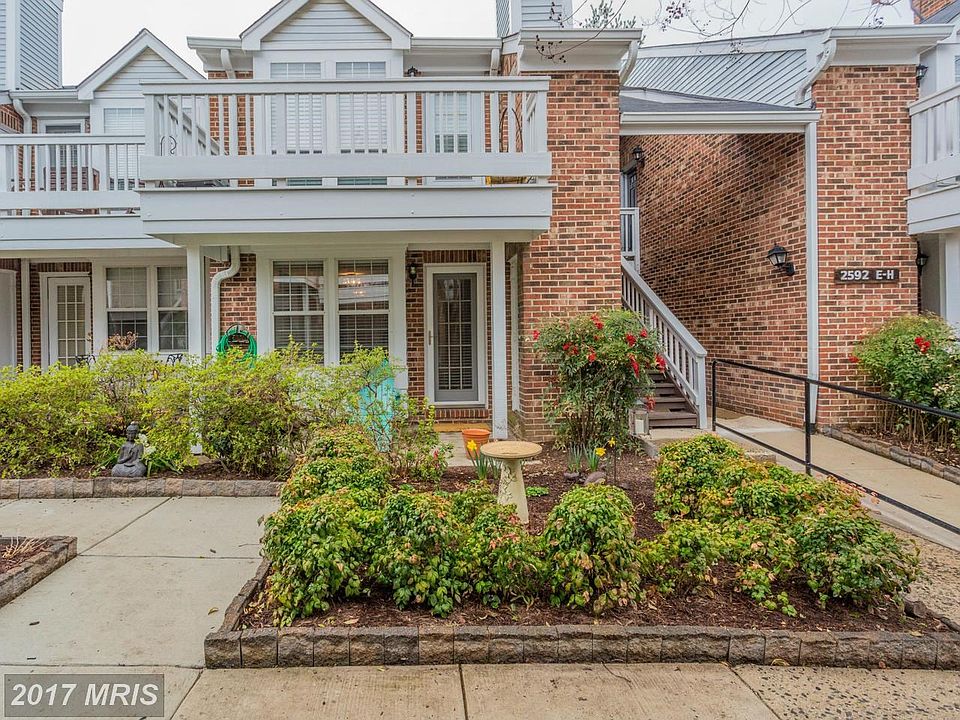 2592 E S. Arlington Mill Dr