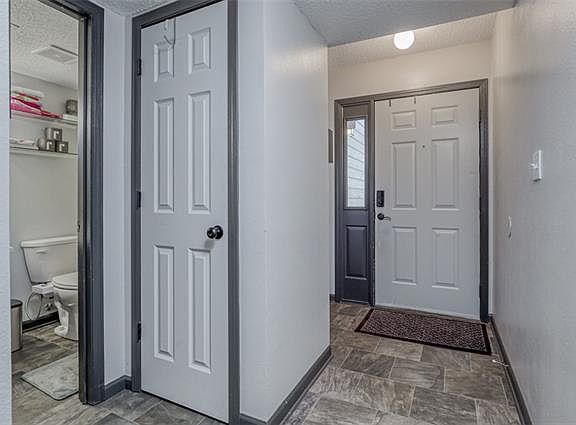 2nd image of 5927 NE Moonstone Dr