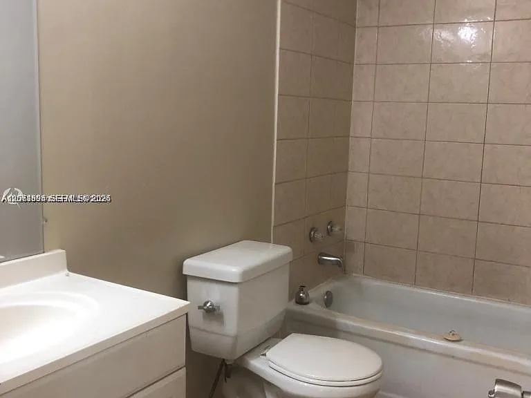 5840 NW 21st St #42-A — Photo 7