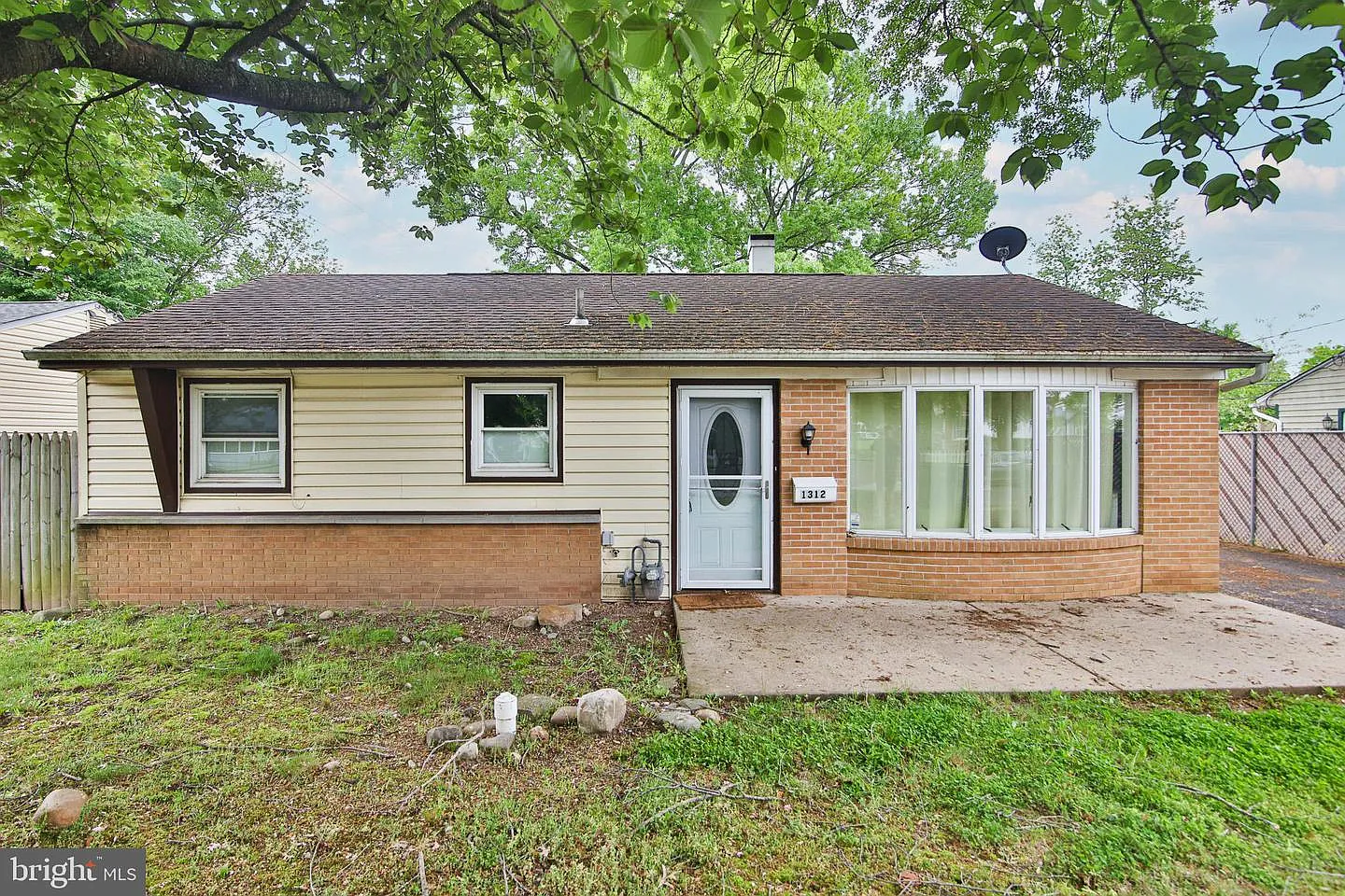 1312 Spencer Dr photo 1