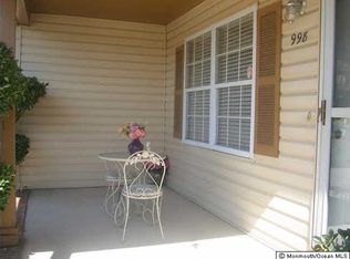 998 Columbus Dr, Brick, NJ 08724