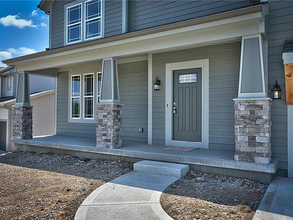 3rd image of 5217 Meadowview Dr