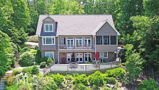 1st image of 1270 Laurel Ln