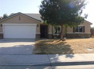 8116 Wolfpack Dr, Bakersfield, CA 93313