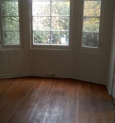 4th image of 4515 Van Noord Ave