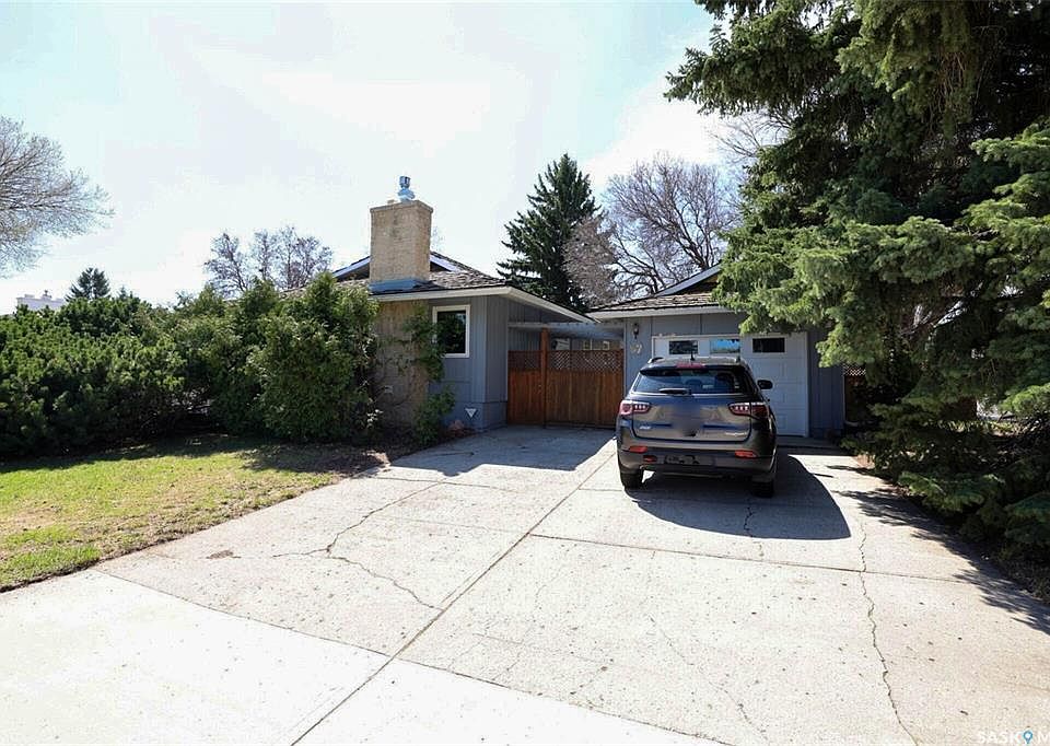 1st image of 97 Compton ROAD