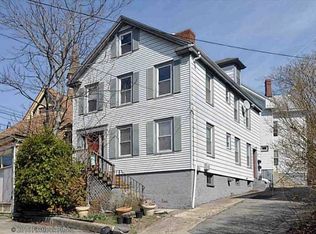 137 Broadway, Pawtucket, RI 02860