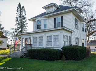301 E 2nd St, Woodward, IA 50276