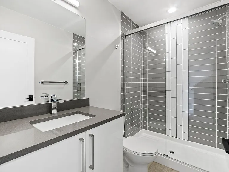 3832 Jason St — Photo 10