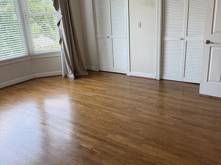 354 Ardsley Pl — Photo 15