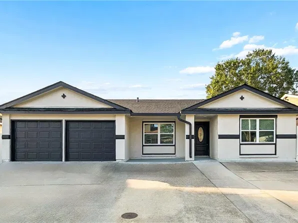 3737 Red Cedar Ln, Harvey, LA 70058