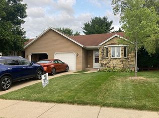 632 S Main St, Oregon, WI 53575