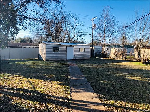 3rd image of 4802 San Antone Dr