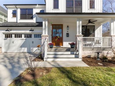 552 S Harrison Ave, Saint Louis, MO, 63122