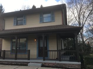 6011 Applecrest Ct UNIT A, Youngstown, OH