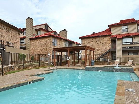 Luxury Pool with Fountain and Waterfall