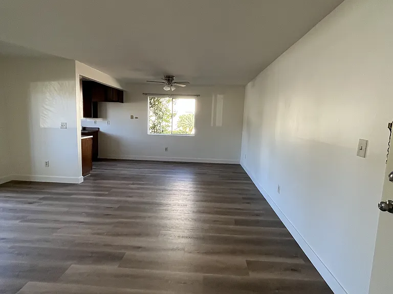 5330 Driftwood St #5 — Photo 12