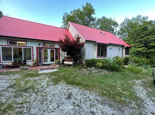 141 Central Ave, Robbins, TN 37852