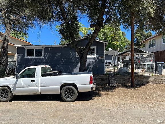 3rd image of 13980 Manakee Avenue