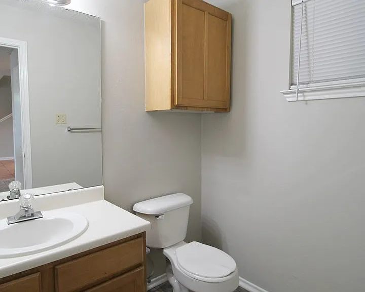 961 Schertz Pkwy — Photo 12