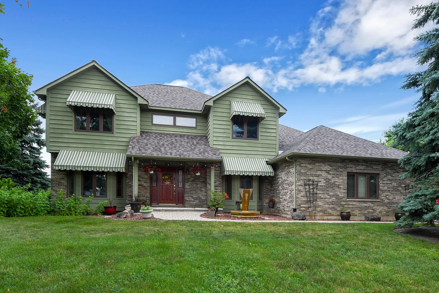 806 Amber Ln photo 1