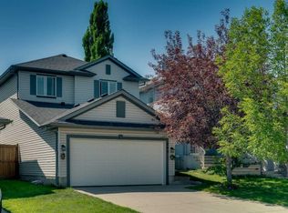 292 E Coville Close NE, Calgary, AB T3K 5V7