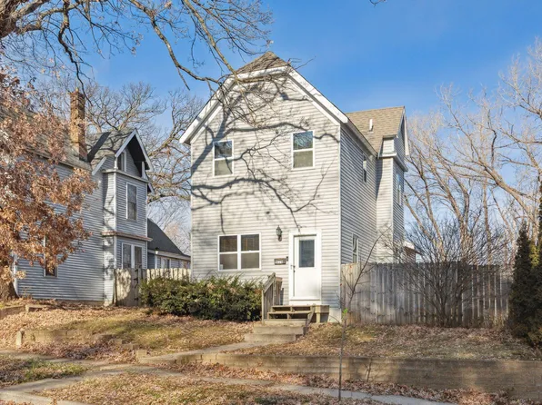 515 Belvidere St E, Saint Paul, MN 55107