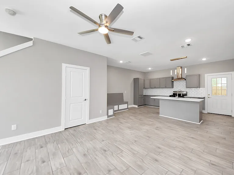 2608 Campbell St #1 — Photo 15