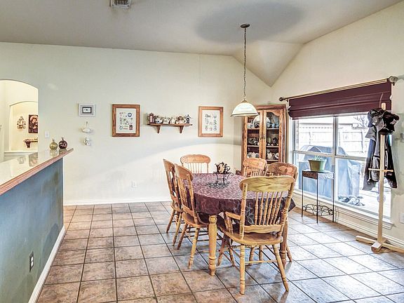 5th image of 6909 Katherine Ct