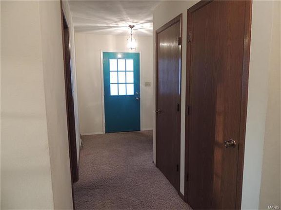 5th image of 108 W Harnett St