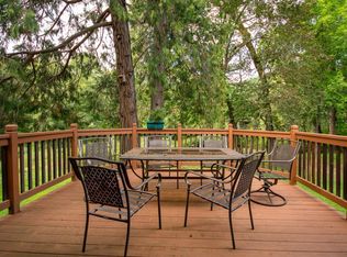 1305 Mount Reuben Rd, Glendale, OR 97442