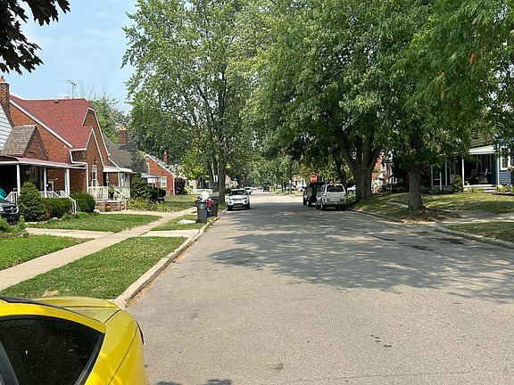 5th image of 18239 Hanna St