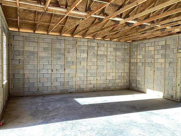 3rd image of 10 SE Guava Lane Crse
