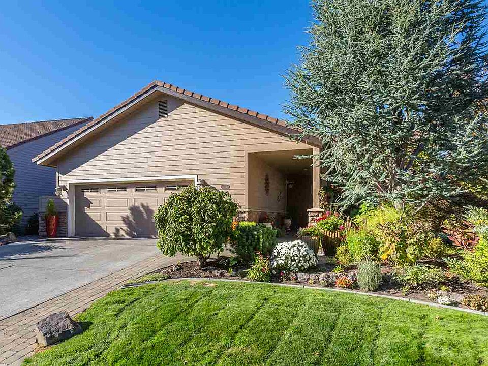 1st image of 2034 S Parkwood Cir