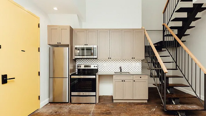 Rented by Nooklyn NYC LLC | media 89