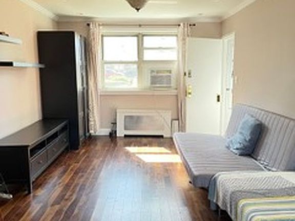 4th image of 220-61 73rd Ave Floor 1