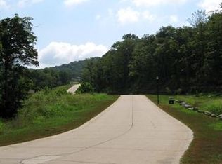 199 Echo Lake Cir, Eureka, MO