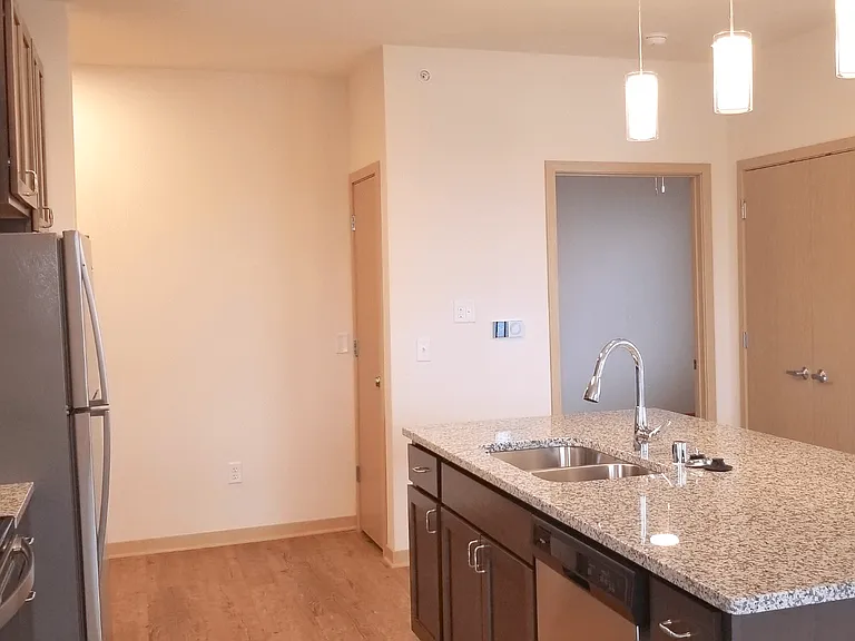 The Madisonian Senior Apartments — Photo 13