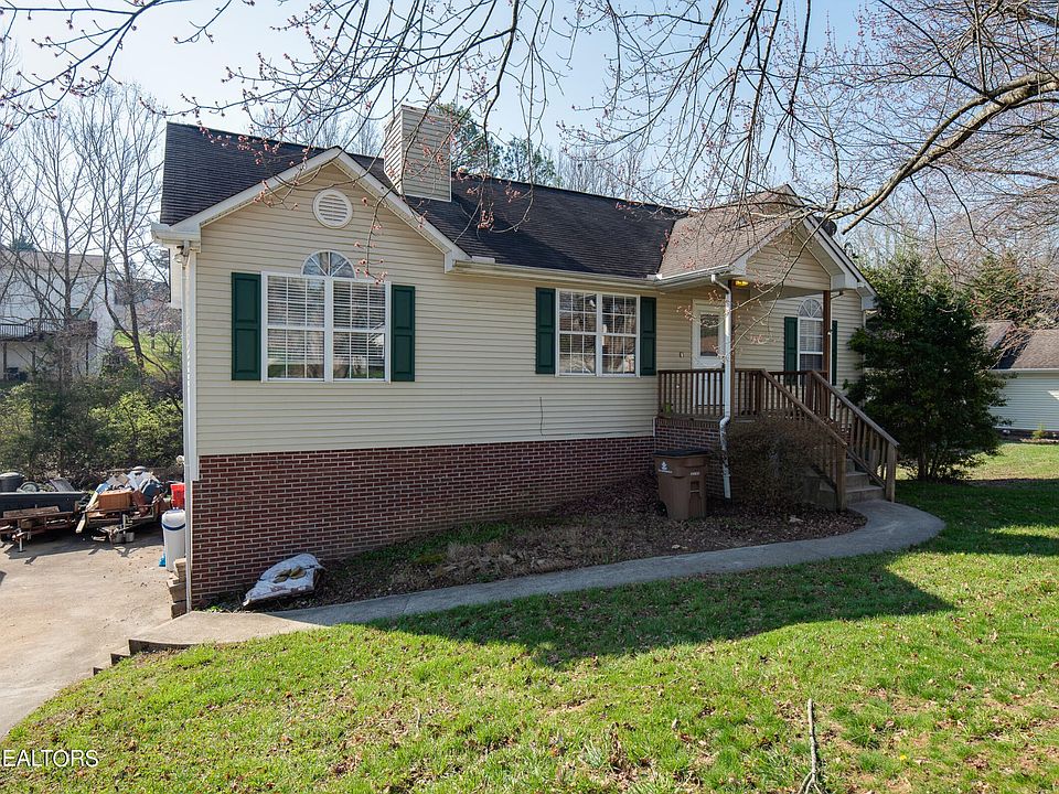 1st image of 5623 Tennyson Dr