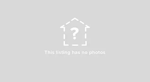 3863 Center St #3 Photo 1 3863 Center St #3 Photo 1