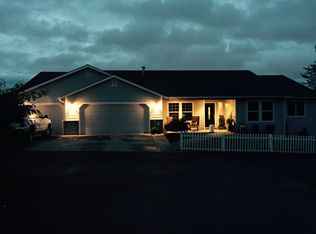 880 Mule Deer Pl NW, Salem, OR 97304