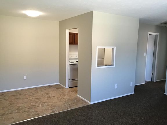 5th image of 1303 Cove Ave APT 302