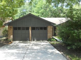 68 S Waxberry Rd, Spring, TX 77381