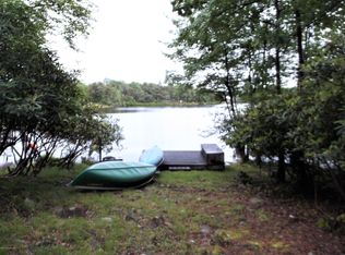 104 Pond Rd, Long Pond, PA 18334