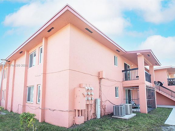 2nd image of 2020 NW 119th St APT 1121