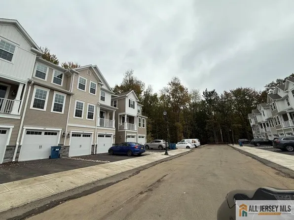 118 Myrtle Rd, Warren, NJ 07059